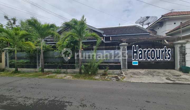 Rumah Full Kayu Jati Dijual Nego Di Sumber Dekat Manahan Solo