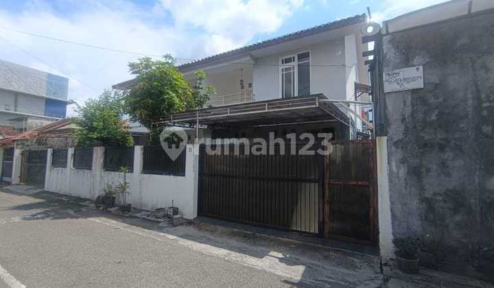 Dijual Rumah Siap Huni Di Tengah Kota Solo. Lokasi Di Laweyan