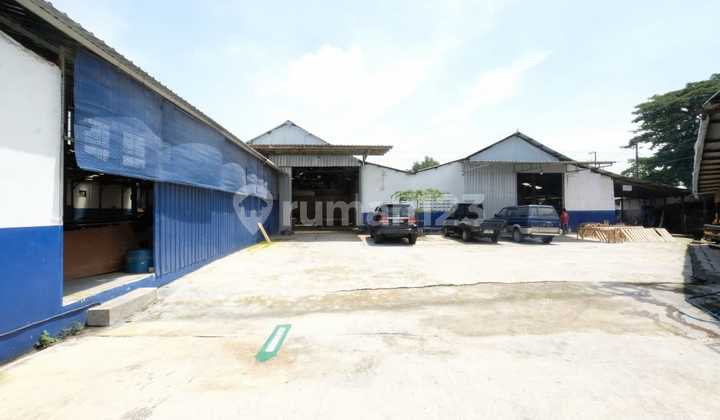 For Sale Good Strategic Warehouse Ready to Use Near Baki Warehouse Area on Solo Baki Highway in Baki Solo. For Sale Good Strategic Warehouse Ready to Use Near Baki Warehouse Area on Solo Baki Highway in Baki Solo.