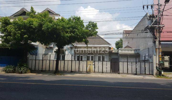 Rumah Kolonial Classic Pusat Kota Di Jalan Dr Radjiman Laweyan Solo 1