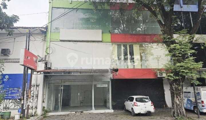 Ruko Strategis Tengah Kota Dekat Jalan Slamet Riyadi Solo