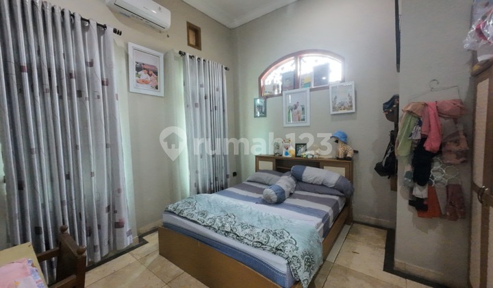 Nice House For Sale in Solo. Located in Ngabeyan, Kartasura, Sukoharjo. 2