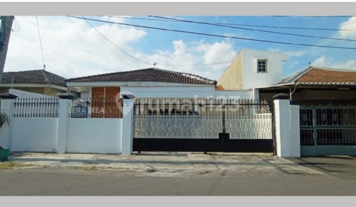 Rumah siap huni komplek elite Solobaru  1