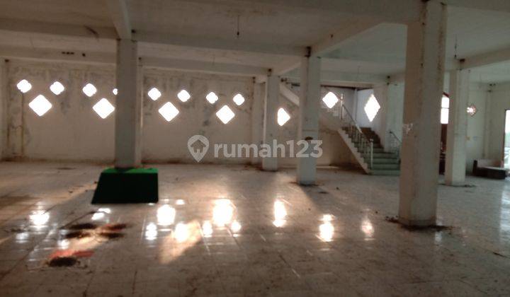Ruang Usaha Colomadu Solo Strategis 9