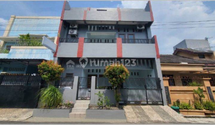 Rumah  2lantai strategis di Madegondo Solobaru  1