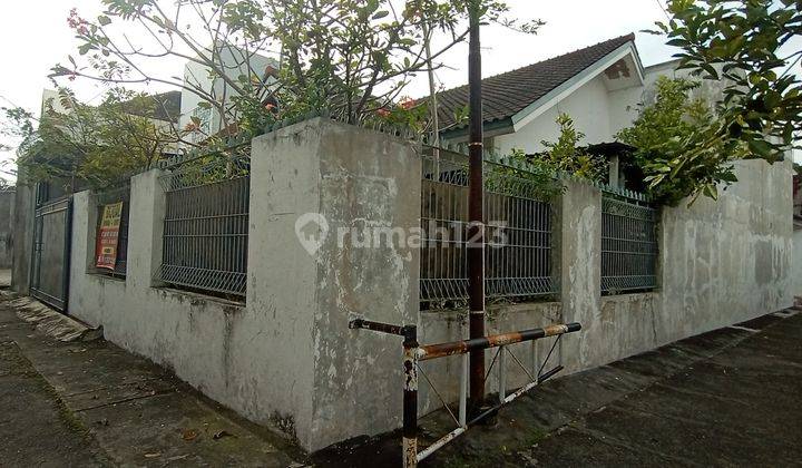 Rumah tengah kota di Solo Serengan Kratonan  2