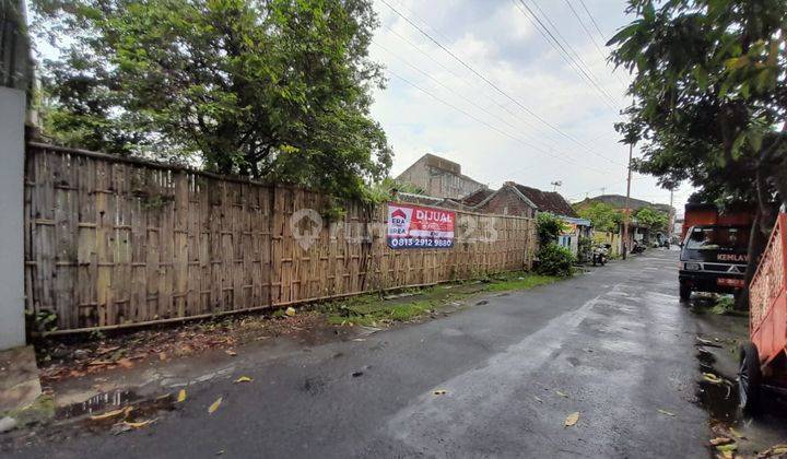 Tanah tengah kota di Kemlayan serengan Solo 2