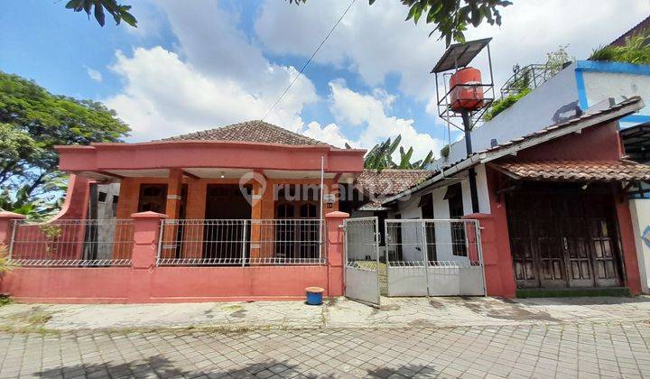 Rumah di lingkungan perumahan di Gawanan Colomadu karanganyar 1