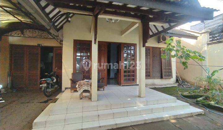 Rumah 2lantai  di Kwarasan Solobaru surakarta 1