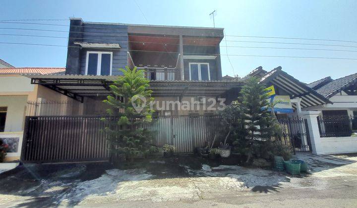 Rumah 2lantai di Banyuagung Banjarsari Solo 2