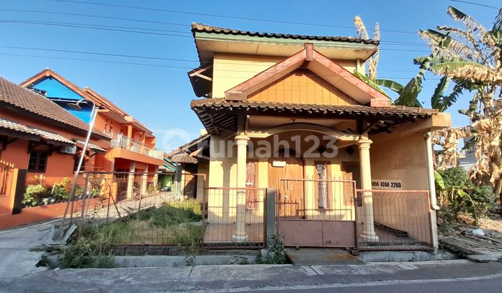 Rumah Dekat Luwes Mall Kartosuro Rumah Dekat Luwes Mall Kartosuro