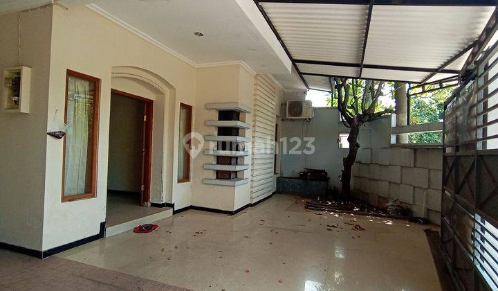 Dijual Rumah 2lantai Solo Jajar Laweyan Surakarta  2