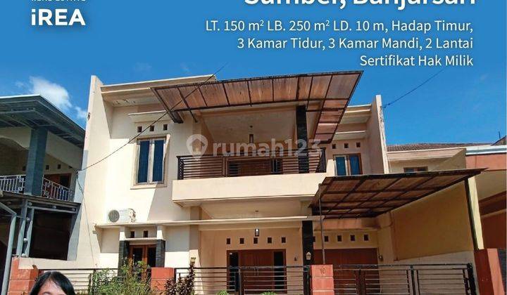 Rumah  exclusive 2lantai di Sumber Banjarsari Solo Surakarta 2