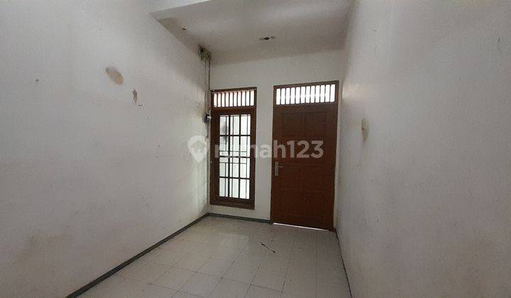 Rumah  dijual  solo solobaru  dekat pakuwon mall  2