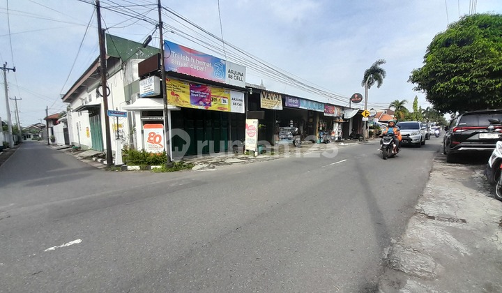 Ruang Usaha Dijual Solo di Sumber Banjarsarisurakarta Ruang Usaha Dijual Solo di Sumber Banjarsarisurakarta