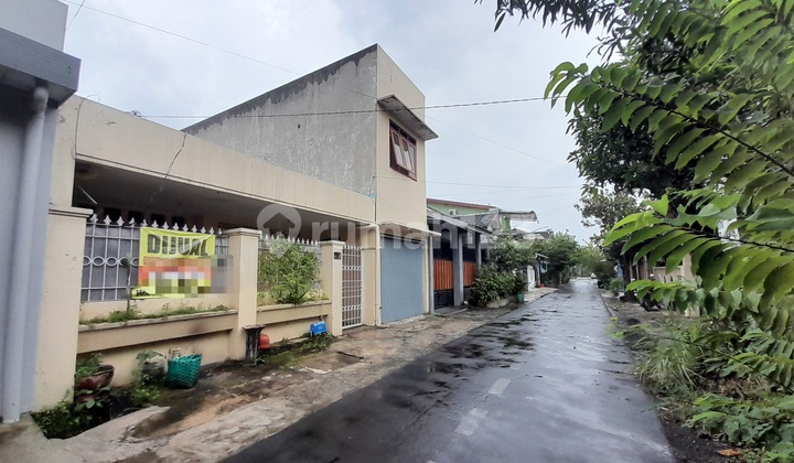 House for Sale in Solo Near Toll Exit 2