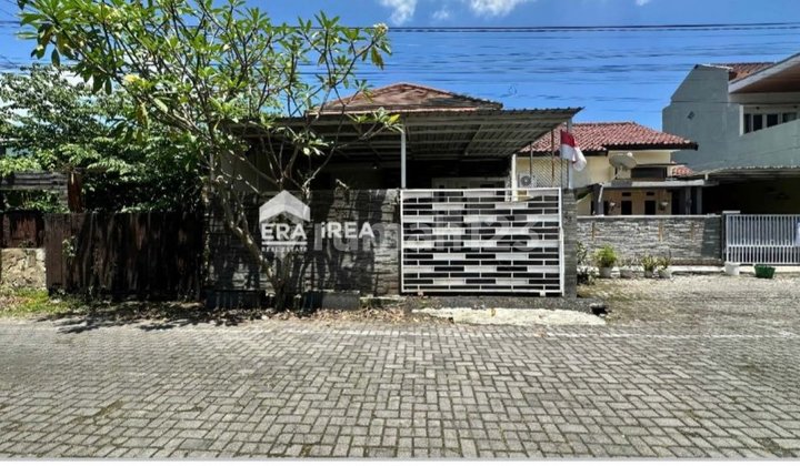 House for sale in Solo, Gentan Baki Sukoharjo. House for sale in Solo, Gentan Baki Sukoharjo.