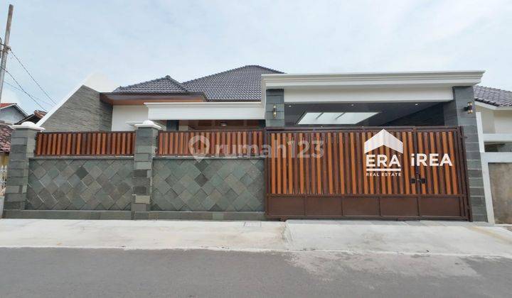 Rumah Baru.dijual Solo Di Sumber Banjarsarisurakartai 1