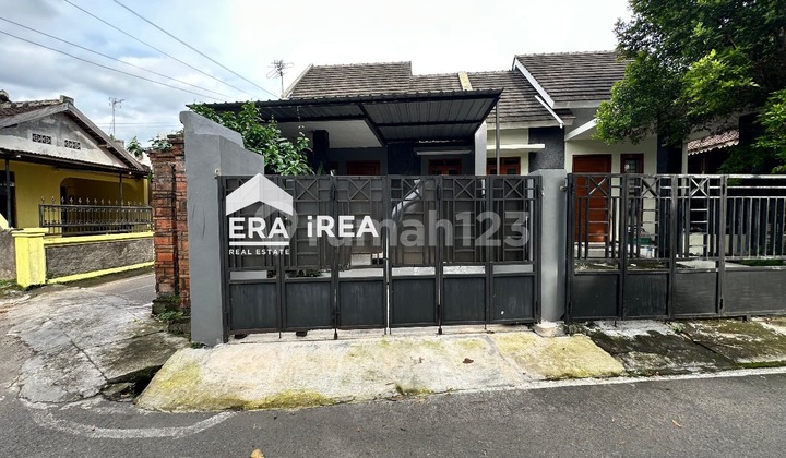 House For Sale in Sumber, Banjarsari, Surakarta
