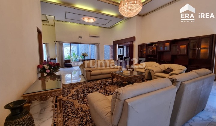 Rumah Mewah Dijual Solo.di Pusat Kota Di Laweyan Solo 2