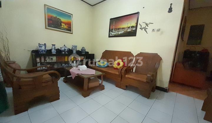 Rumah Dijual Solo Di Area ******** Di Banyuanyar Banjarsari Solo