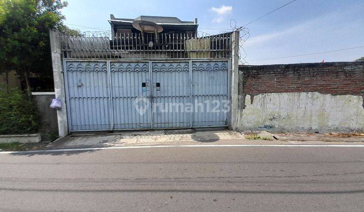 Rumah  Dijual  Solo  Area Pasar  Legi Di Stabelan  Banjarsari Surakarta 1