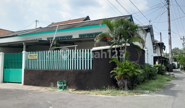 Active and Full Boarding House for Sale in Solo.