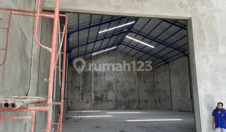 Steel Frame Warehouse Ready to Use on Bantul Ring Road