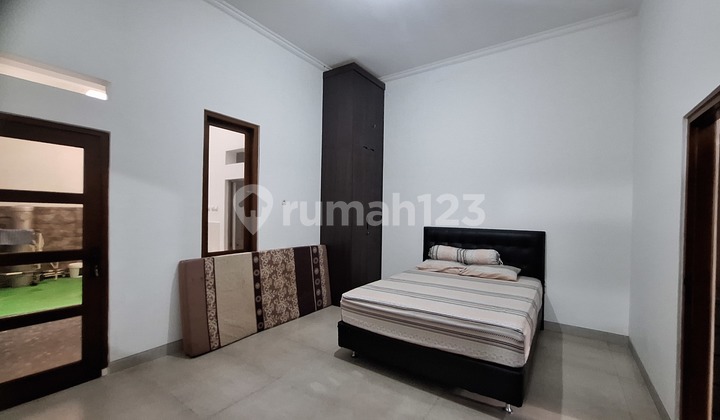 Rumah Cantik.2 ******** ******** Rumah Cantik.2 ******** ********