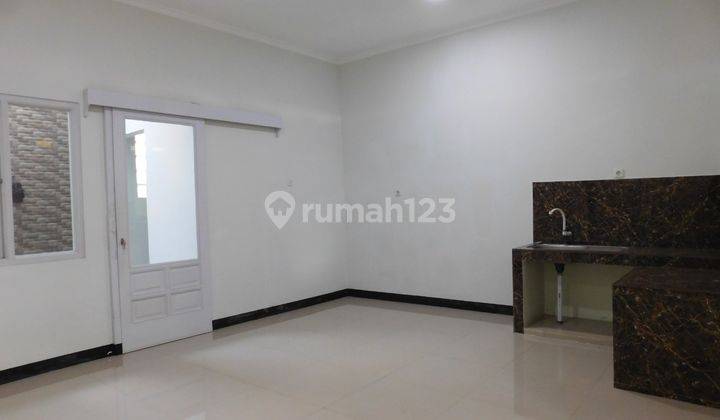 di jual rumah Jalan perum gunung pangrango kota cirebon 7