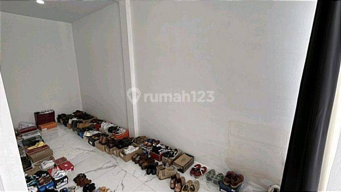 Di Jual Rumah Mewah 2 Lantai di Jl. Perjuangan Kota Cirebon 5