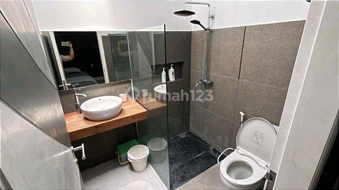 Di Jual Rumah Mewah 2 Lantai di Jl. Perjuangan Kota Cirebon 33