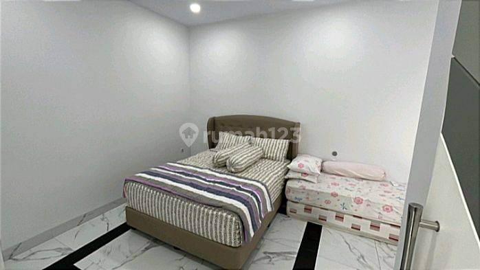 Di Jual Rumah Mewah 2 Lantai di Jl. Perjuangan Kota Cirebon 32