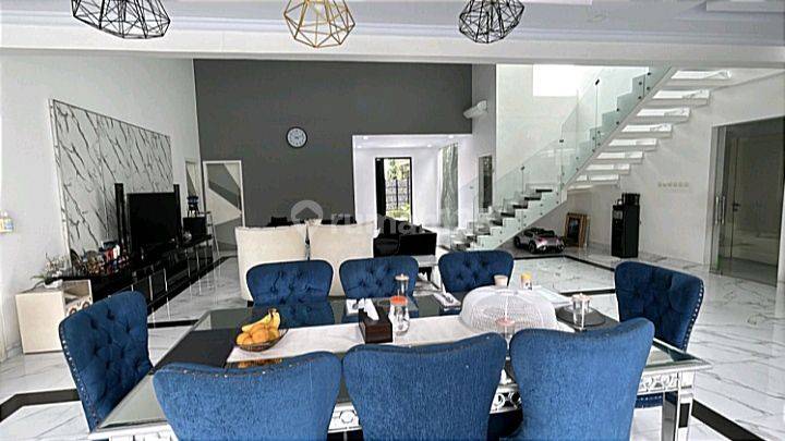 Di Jual Rumah Mewah 2 Lantai di Jl. Perjuangan Kota Cirebon 39