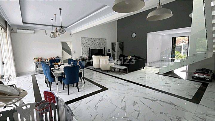 Di Jual Rumah Mewah 2 Lantai di Jl. Perjuangan Kota Cirebon 43