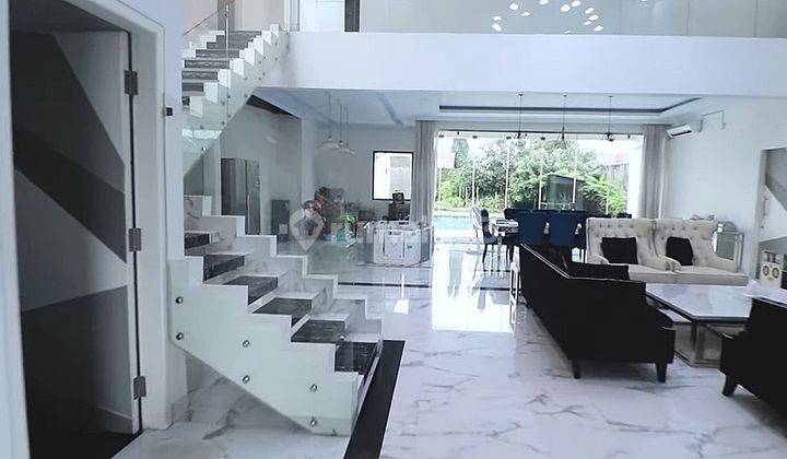 Di Jual Rumah Mewah 2 Lantai di Jl. Perjuangan Kota Cirebon 53