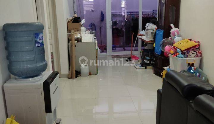 Dijual Rumah Bu, Rumah  Bagus Siap Pakai Di Jl Singosari Semarang  2