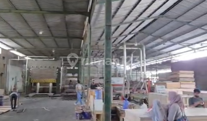 For Sale: Active Plywood Factory, Area 11,400M, Located in Temanggung City For Sale: Active Plywood Factory, Area 11,400M, Located in Temanggung City