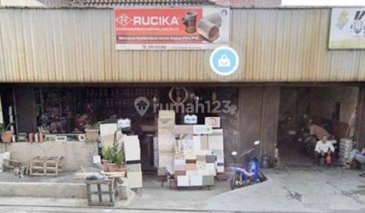 Dijual cepet... Property dengan usaha nya 
di JL Tentara Pelajar Raya Semarang 1