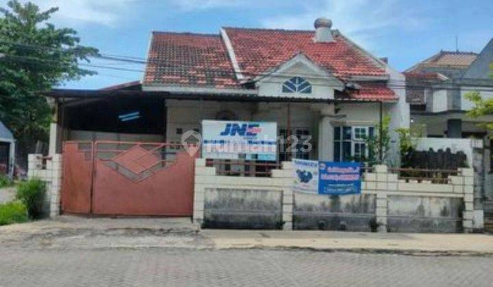 Dijual cepat..  BU.. Rumah bagus dan siap pakai 
Di Perumahan Semarang indah
 1