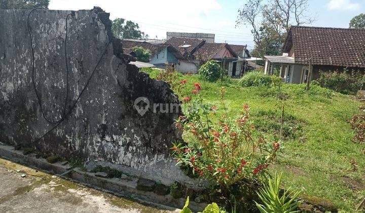 Dijual cepat .... BU... property berupa tanah di
Padma Boulevard Raya
Perumahan Graha Padma Semarang 2
