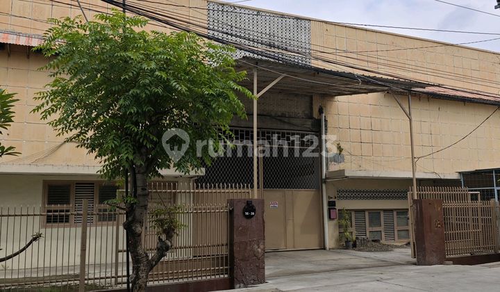 Quick Sale Property on Jl Mlaten Trenggulun Raya, Semarang 1