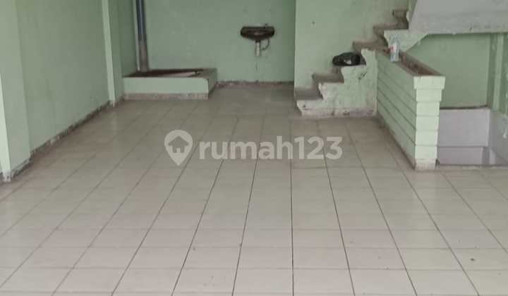For Quick Sale 2 Adjoining 3-Story Shophouses on Jl Agus Salim Raya Semarang 2