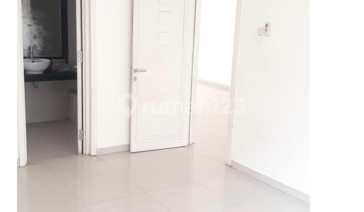 Dijual Cepat Rumah Di Jl Mayjen Sutoyo (kp Kali) Semarang Luasnya 865 M2 2