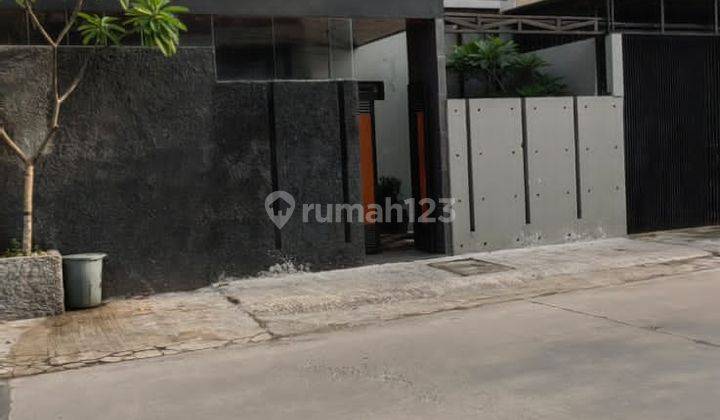 Dijual Rumah 3 Lantai (full Bangunan)jl. Medoho Raya Semarang 1
