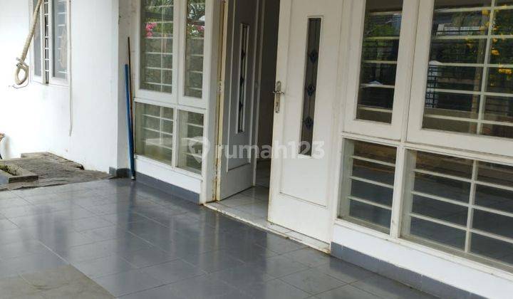 Rumah tua terawat jln Bendi dekat Gandaria City  1