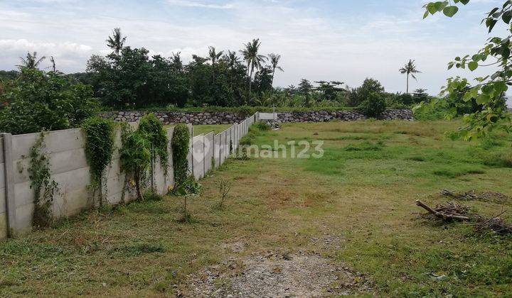 Tanah Los Pantai, Beachfront , Luas 7000m2, di Gianyar, Bali 2