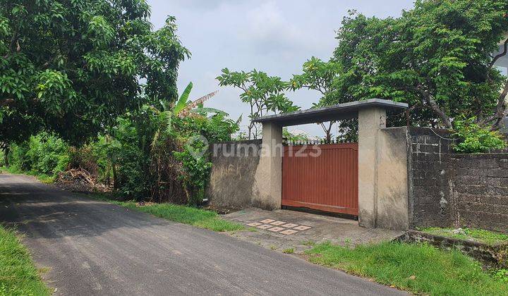 House for Rent, 4 Bedrooms, Jalan Gatot Subroto Barat, Denpasar 1