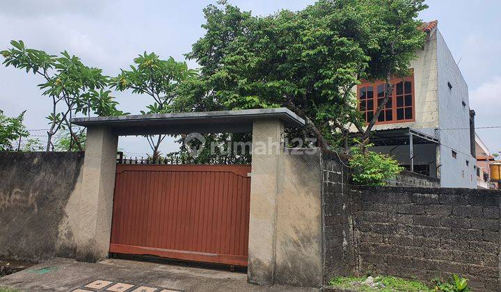 House for Rent, 4 Bedrooms, Jalan Gatot Subroto Barat, Denpasar 2