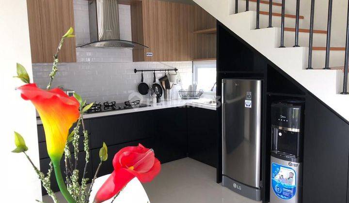 Rumah 3 Lantai Baru Unfurnished SHM di Cisarua, Lembang, Bandung Barat 6